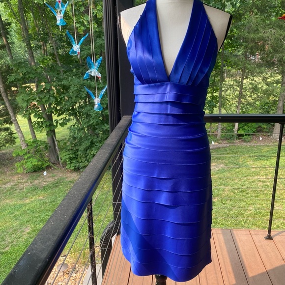ELIZA J. Blue Satin Party Dress ! Perfect for Holiday Gatherings ! - Picture 7 of 9